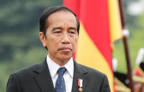 Anna aharah lafaakoh Indonesia in 216 billion dollar ge budget eh husha'halhaifi