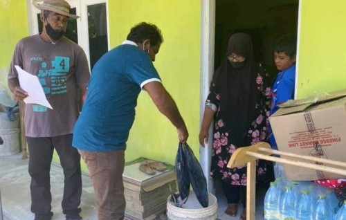 Roadha hadhiyaage gothugai  Kandoodhoo hurihaa geyakah mas