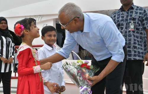 President begins official visit to Raa Atoll