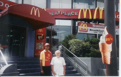 McDonalds in Lanka ge partner aa eku vefaivaa ehbasvun uvaalaifi