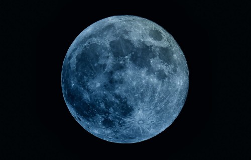 Mireyge ''Super blue moon'' dhen fennaanee 13 aharu fahun