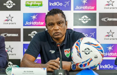 Team kulheynee dhivehi rayyithunnahtakai: Suzain