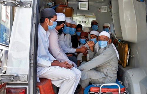 India's COVID-19 infections surge past 100,000, deaths top 3,000
