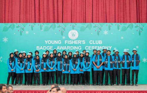 Dhiraagu ge eheetherikamaaeku Ihavandhoo gai kuriah gendhiya ''Young fishers club