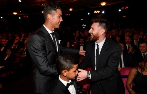 Ballon d'Or ah vaadha kuraa list iulaanu koffi, Messi aai Ronaldo nuhimeney