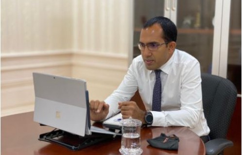 Raajje ah ithuru submarine cable genaumuge masahkkai kuramun anna kamah Minister Maleeh vidhaalhuvehjje