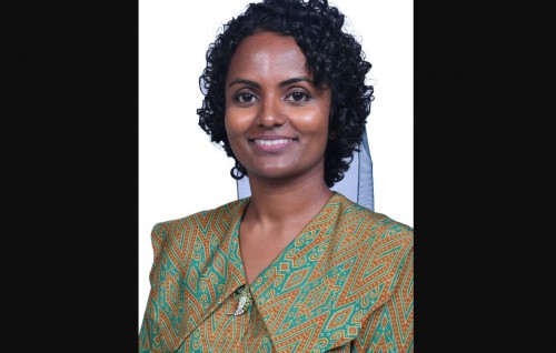 Ithuru submarine cable thakaa eku internet ge aguthakah heyo badhaleh annaane: Shauna