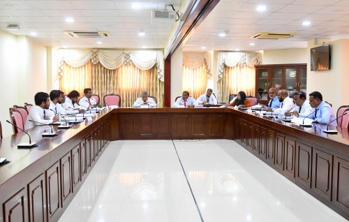Ventilator massala UAE ge fuluhunnah hushahalhaigen thahugeegu kuran PG ah engumah committee inn faaskoffi