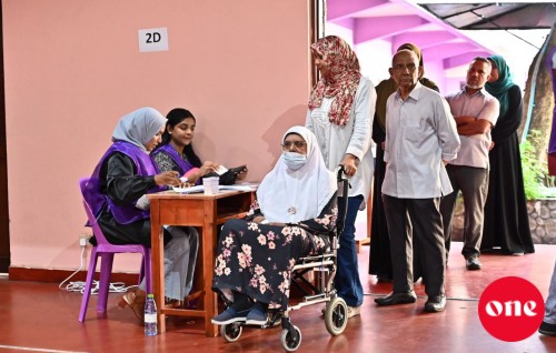4600 meehunge vote ge sirrukan gelleythee alun registry vaan furusathu dheefi