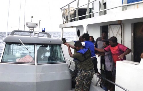 Fathuruveriyakah miyareh hamalaa dheefi, ehfai buri kohlan jehunu