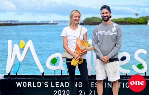 Maldives welcomes one millionth tourist for the year