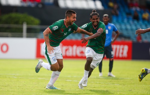 Bangaladesh rangalhu roohehgai, defender Tariq Kazi aniyaagai