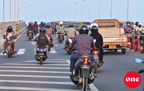 Alah driving license nagaa faraaiythakah license dhinun medhukandaalaifi