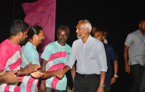 Dhigurashugai convention center akaai bainalaguvaamee research center eh hadhaidheyn Muizzu vaudhuvejje