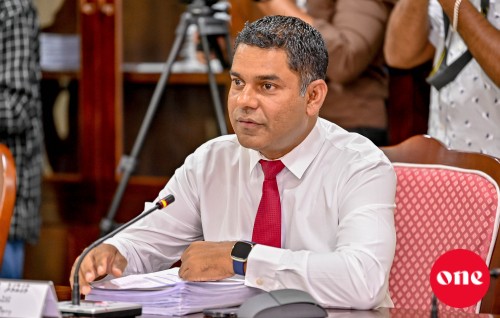 Alah ekulavaili maaliyyathu committee, igthisoadhee committee, gavaaidhu committeege mugarrirun badhaleh nuvey