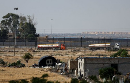 Hanguraama feshifahun Gaza ah furathama theyo truck vadhehjje
