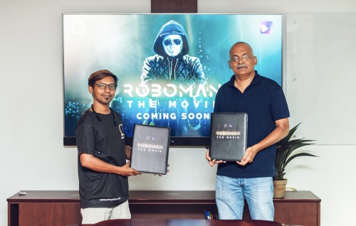 ''Roboman - the movie'' ge namugai film eh hadhanee