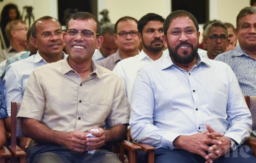 Riyaasee inthihaabugai Nasheed thaaeedhu kuravvaanee Qasim ah: Inthi
