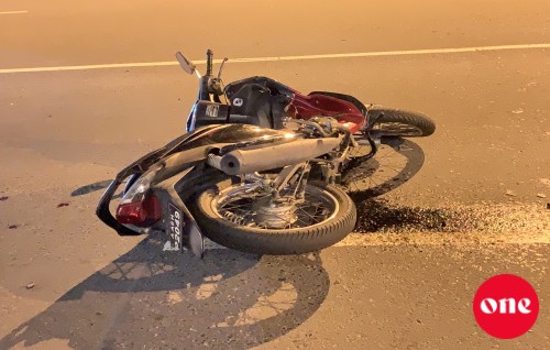 Bridge matheegai 2 cycle jehi accident ve, 2 meehakah faruvaa dhenee