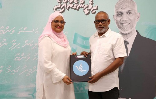 Vaadha veriyaku nethumun PPM/PNC ge Male' ge mayor ge ticket Azimaa ah