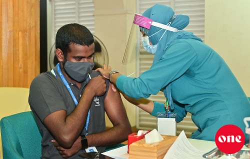 Vaccine jehi evves meehakah serious massalaeh dhimaeh nuvey: Dr. Shah