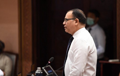 Raees Yaameen vaguthun minivan kurumah govaalai hushahelhi kulli massala beyru kollaifi