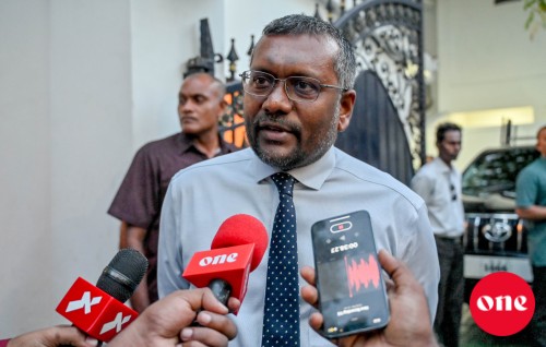 Nasheed ge thaaeedhaa nulai ves Raees Solih ehburun inthihaabu kaamiyaabu kuraane: Fayyaz