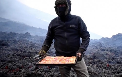 Alifaan farubadhaige hoonun fihaa pizza akah meehunge samaalukan!