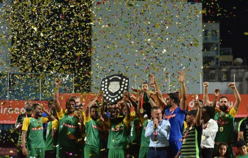 Club thah maaleegothun baaruveri kuruvun,  Association thakuge zinmaaehbbaa?