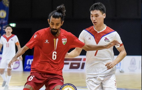 Futsal farithakuran indoor eh nethi maayoos kan, massala hallu kuran mashvaraa kuranee!