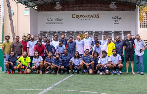 Dhivehi kulhivaru noosverinnaai Fabrizio ge futsal match, eynaa dhekey gothugai mifaharuge favorite akee Argentina