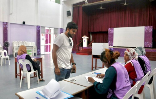 Guraidhoo dhaairaa ge inthihaabuge vote lun fashaifi