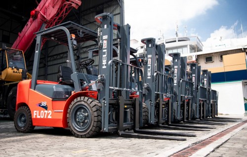 Male' viyafaari bandharuge masaikai haluvi kurumah  kurumah,MPL in 5 forklift ithrukoffi
