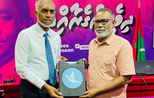 Riyaasee ticket ah vaadha kurevvumah Dr. Muizzu PNC ah soi kuravvaifi