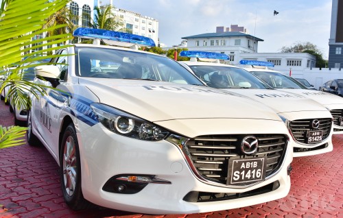 Dhauvaa nukuraa nama eh aharu therey liyekiyun nahthaalanee