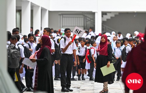 Haradhu kuda kuran Education in gina fiyavalhu thakeh: School thakuge office thah 2:30 gai bandhu