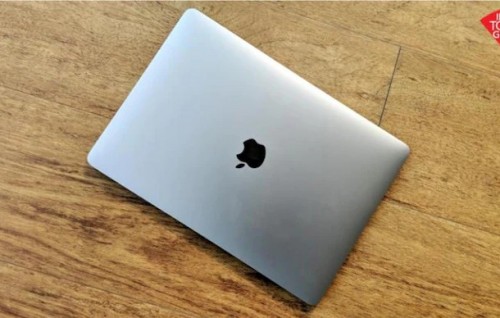 M2 max processor himeney 96gb ge bodu ram aaieku macbook pro!