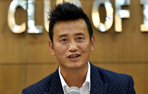 Bhutia ge football school inn India gai hunaruveri kulhuntherin hoadhumuge enme bodu harakaaiy hinganee