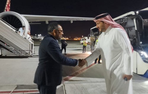 Rasmee dhathureh gai Foreign Minister Zameer Qatar ah vadaigenfi