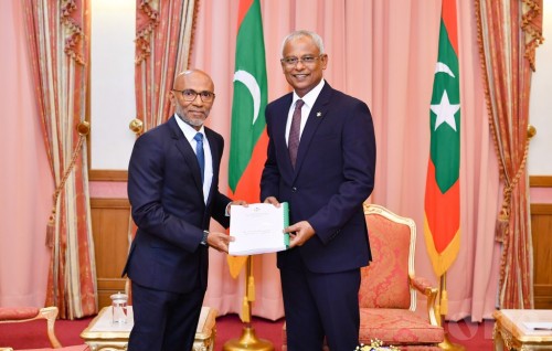 Transitional report presented to President Solih