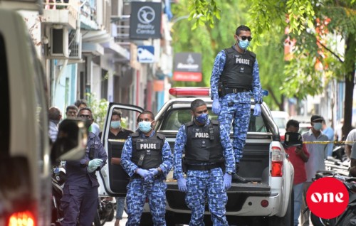 Chuttee gai huri dhuvas thakugai vazeefaa ah haaziru nuvaa kamah bune fuluhaku vazeefaain vakikuree goaskoh: High Court