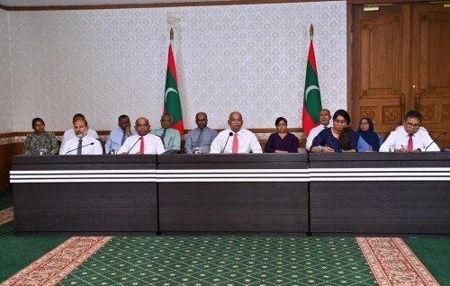 Deal ehgai baiverivefaeh nuvaane, thuhumatheh kuraa nama hushahalhaigen ballavaa!: Raees