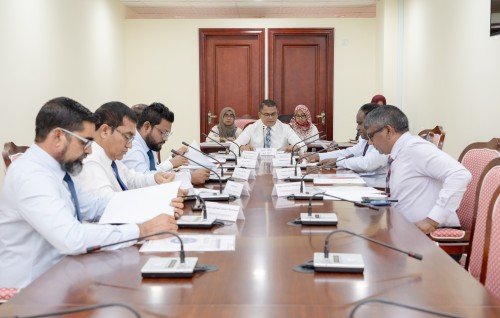 Umurun 70 aharu vandhen parliamentary services gai hureveygothah gavaaidhu badhalukoffi