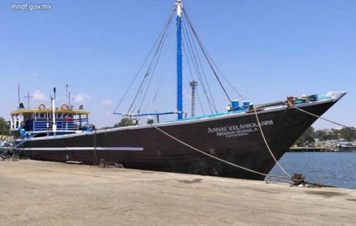India in Rajje dhathuru kuranikoh haalugai jehunu boat adiyah dhaathee falhuverin ehen boatakah nagaifi