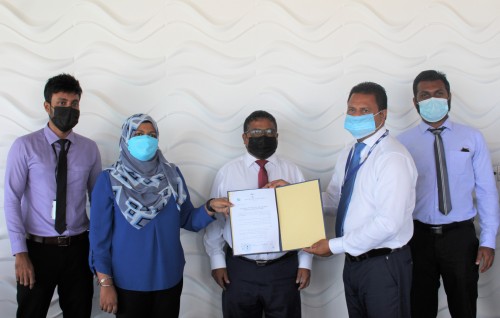 Komandoo gai 25 tonne ge ice plant eh alhan Fenaka ah