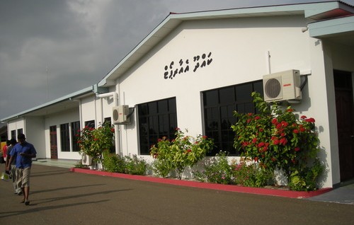 Kadhdhoo Airport bainal aguvaamee fenvarah tharaggee kuran ninmaifi
