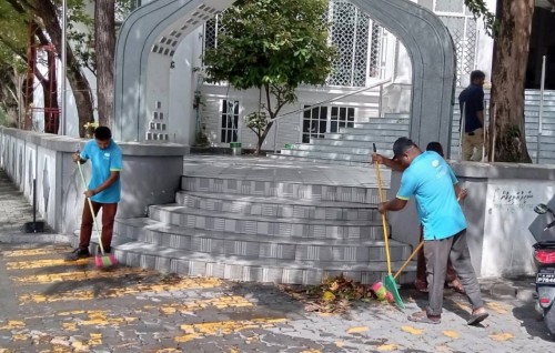 Miskih thah saafukuraa vazaafaa ah 230 ah vure gina meehun kurimathilaifi