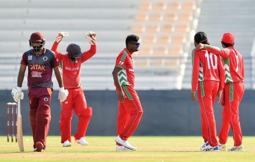 Varugadha Qatar in 98 landun Raajje balikoffi