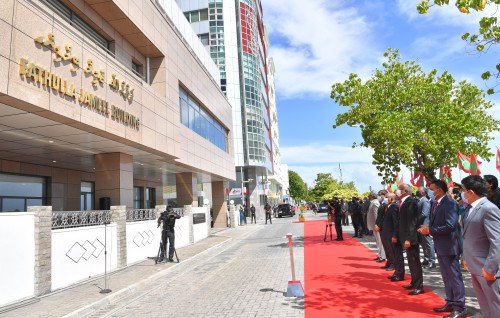 President renames Foreign Ministry Building to Fathulla Jameel Building, honours the Maldives' longest-serving foreign minister