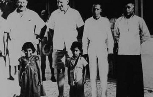 Dhivehi thaareekhu: Dhon ingereysiaku raahjjeyge atholhehggai kuri atholhuverikan!
